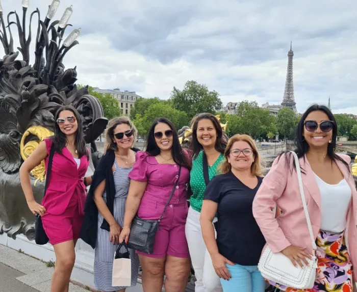 Taís e amigas