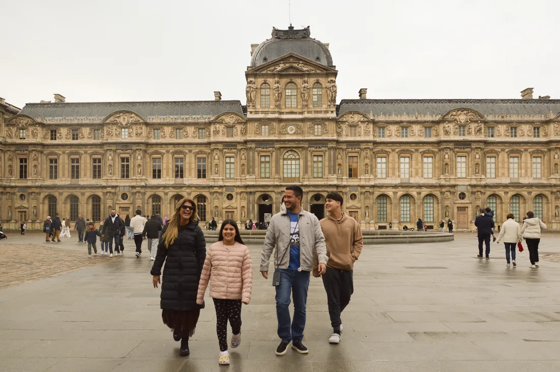 Professional photo session in Paris